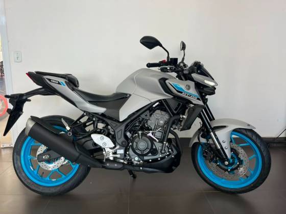 YAMAHA MT-03 CONNECTED ABS YAMAHA MT-03 CONNECTED ABS
